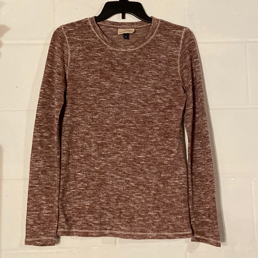 Universal Thread lightweight sweater